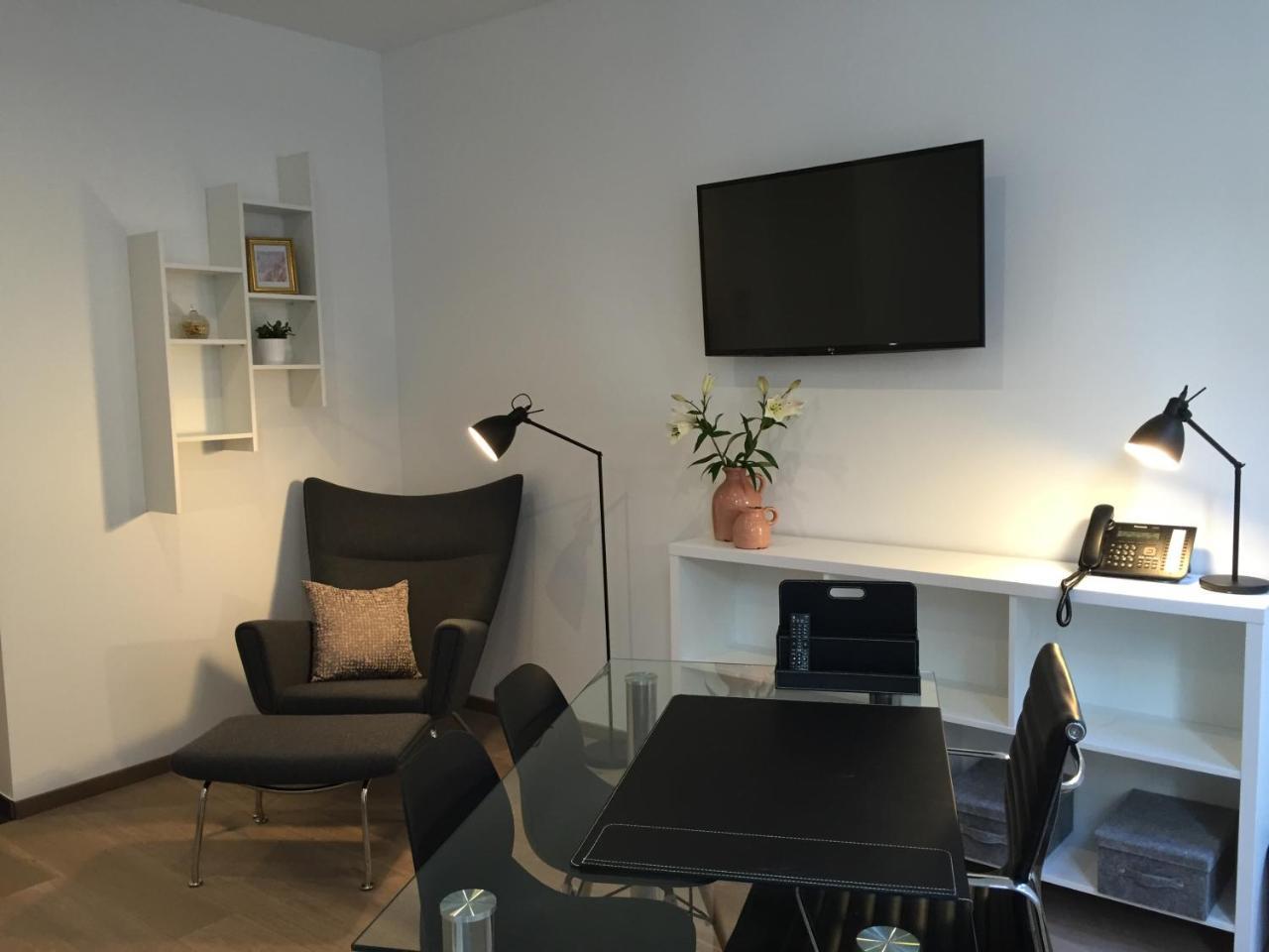 Antwerp Business Suites Exterior foto